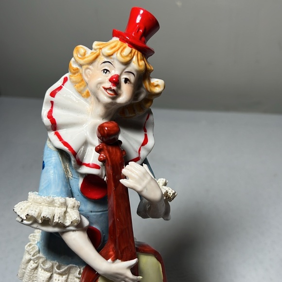 Vintage Ceramic Hand Painted Clown Figurine - Picture 2 of 8